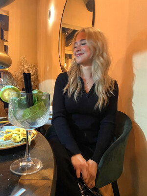 Aliana  is looking for an Apartment / Studio in Antwerpen