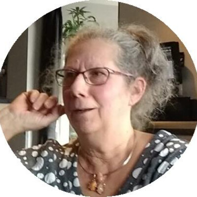 Myriam zoekt een Appartement / Studio in Antwerpen