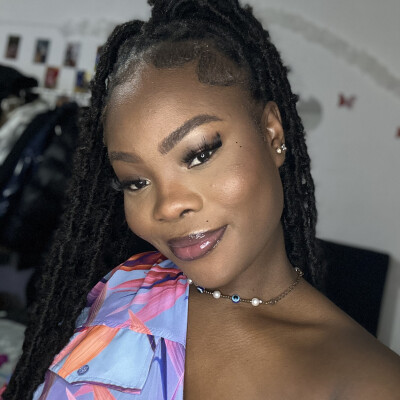 Emmanuella is looking for an Apartment / Studio in Antwerpen