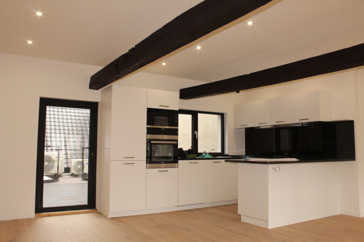 Keuken + toegang tot terras